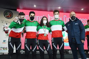 Tommaso Cafueri, Tommaso Tabotta, Sara Casasola e Marco Pavan, vincitori del titolo italiano nel Team Relay