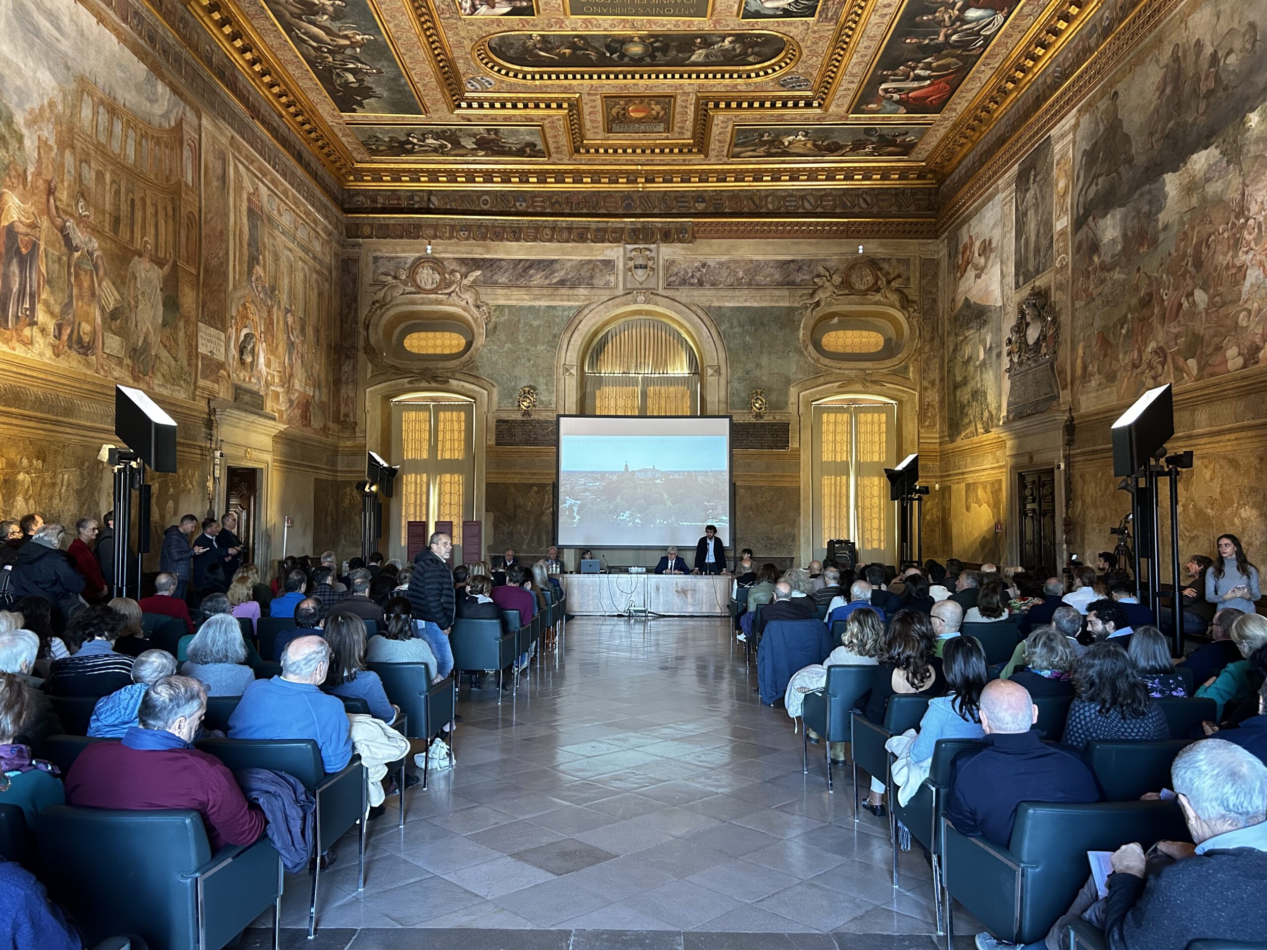 UDINE SI CANDIDERA’ A PATRIMONIO UNESCO PER IL COLLE DEL CASTELLO ...